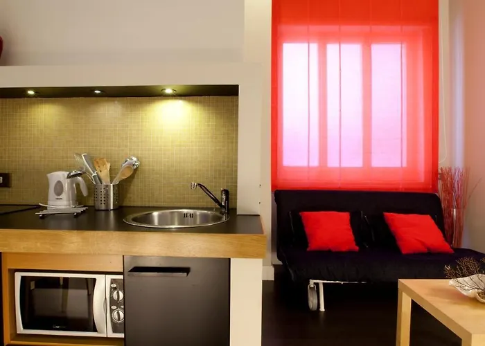 One Πανσιόν 4*