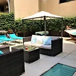 Guest house One